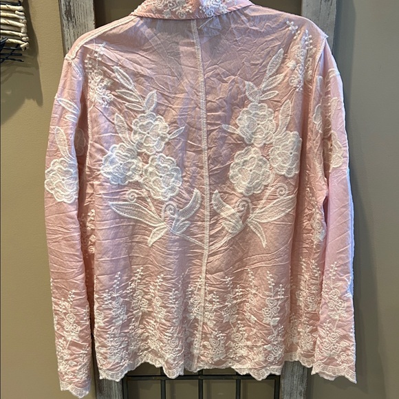 POL Pink Lace Embroidered Blouse - Picture 4 of 5